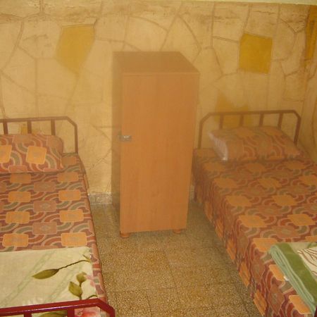 Talal Hotel Бейрут Екстер'єр фото